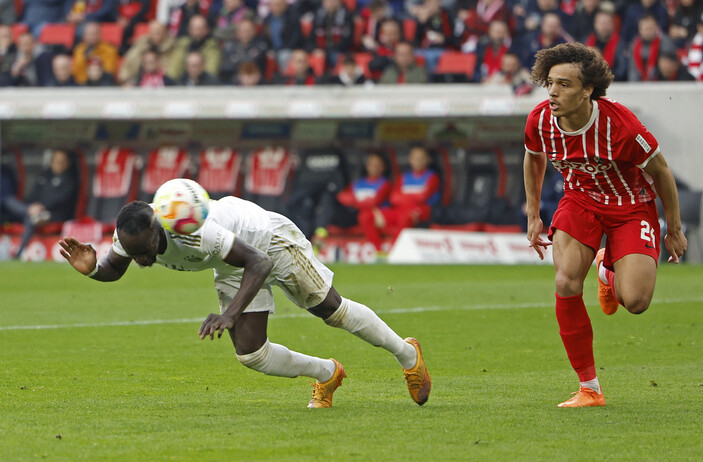 Bayern Münih'e Freiburg karşısında tek gol yetti