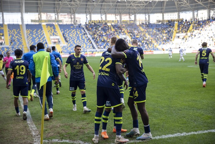 Ankaragücü'nden Lamine Diack ve Fenerbahçe iddialarına cevap