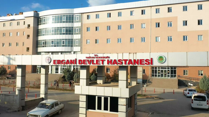 Diyarbakır'da bebeğin parmağını kesen hemşireye soruşturma