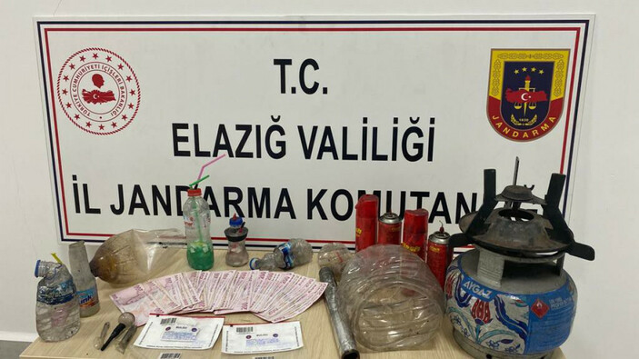 Elazığ’da hırsızlık suçundan aranan 2 şüpheli tutuklandı