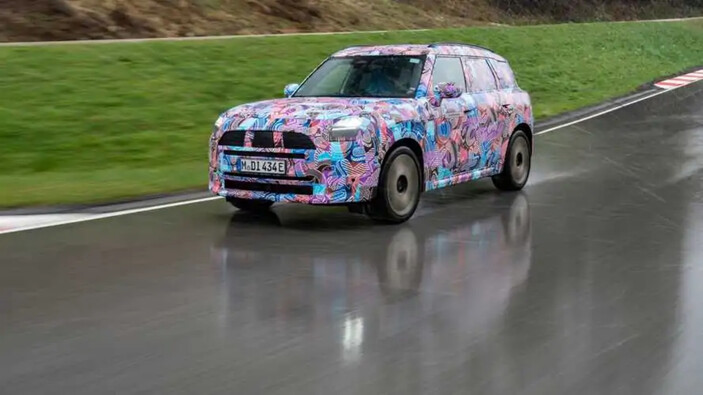 Elektrikli Mini Countryman 'den ilk fotoğraflar geldi