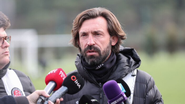 Andrea Pirlo: Fenerbahçe, zor bir dönem yaşıyor