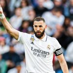 Benzema'nın 7 dakikada hat-trick yaptığı maçta Real Madrid farklı kazandı