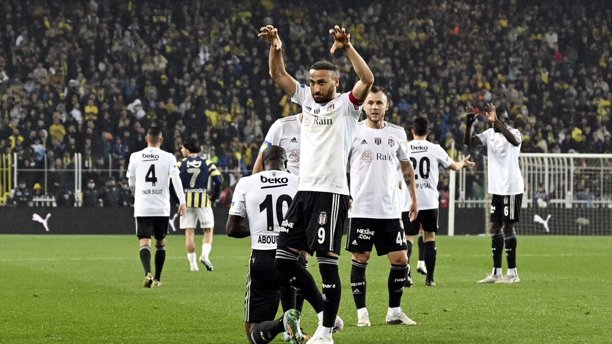 derbide-10-kisi-kalan-besiktas-geriye-dustugu-macta-fenerbahcey_9d4bb317.jpg