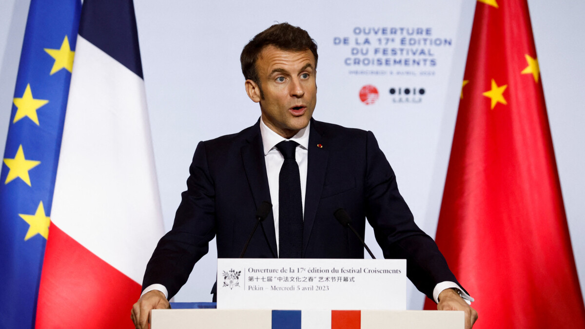 emmanuel-macron-avrupa-cinden-uzaklasamaz_d867c843.jpg