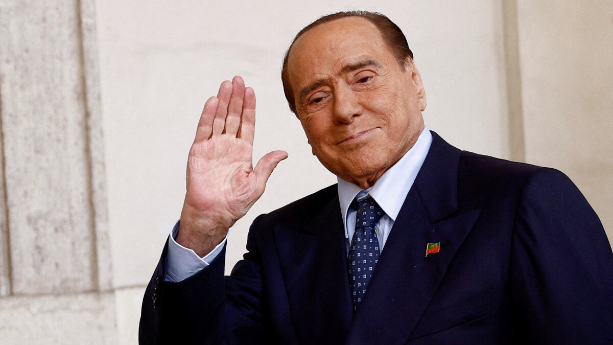 silvio-berlusconi-yogun-bakima-kaldirildi_d5ac5679.jpg