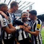 Newcastle United, evinde Manchester United'ı devirdi