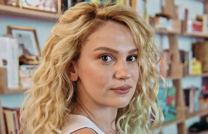 Farah Zeynep Abdullah seçim sonrası sosyal medya hesaplarını kapattı