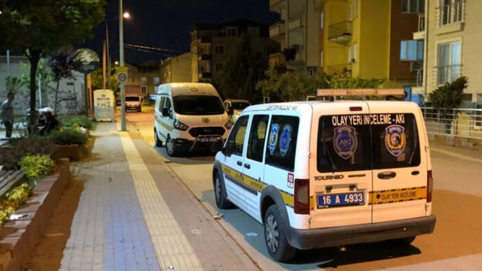 Bursa'da tabancayla boğazından vurulan 16 yaşındaki genç öldü