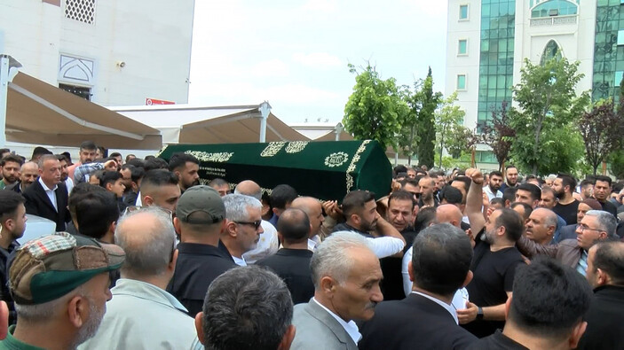 Üsküdar’da genç adamı öldürüp, çuvala koydular: 2 şüpheli gözaltında