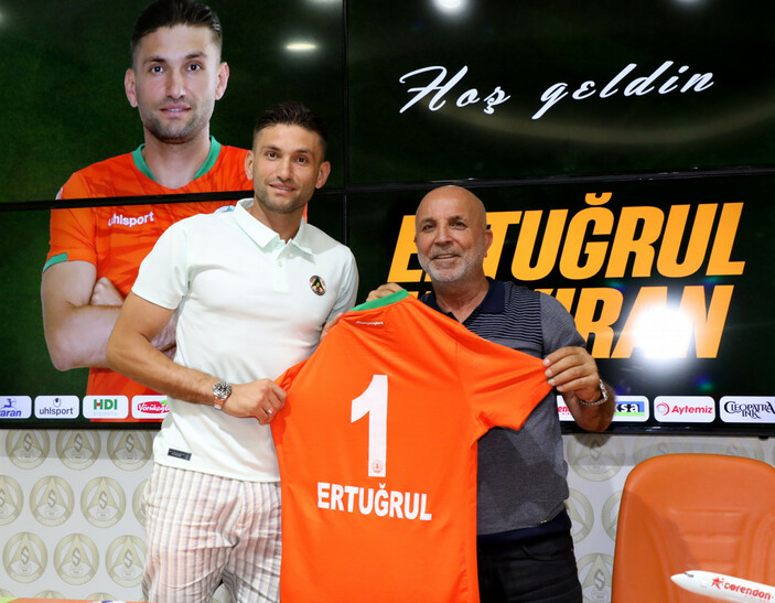 Alanyaspor'un yeni file bekçisi Ertuğrul Taşkıran #2