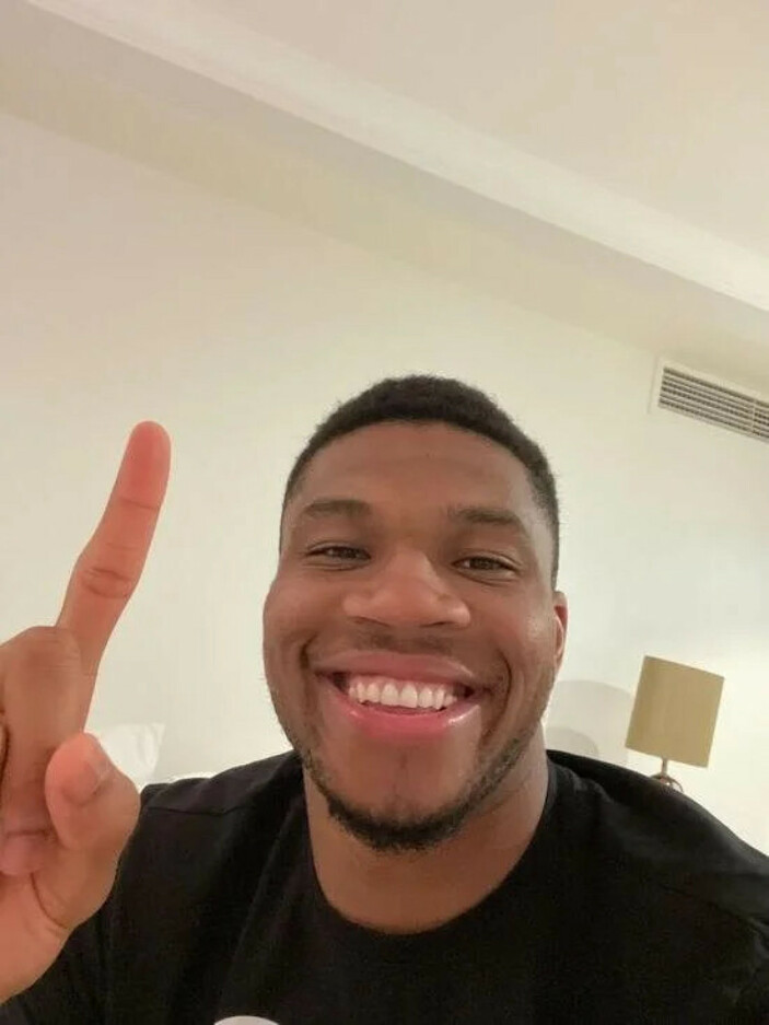 Giannis Antetokounmpo'dan Al Hilal'e mesaj