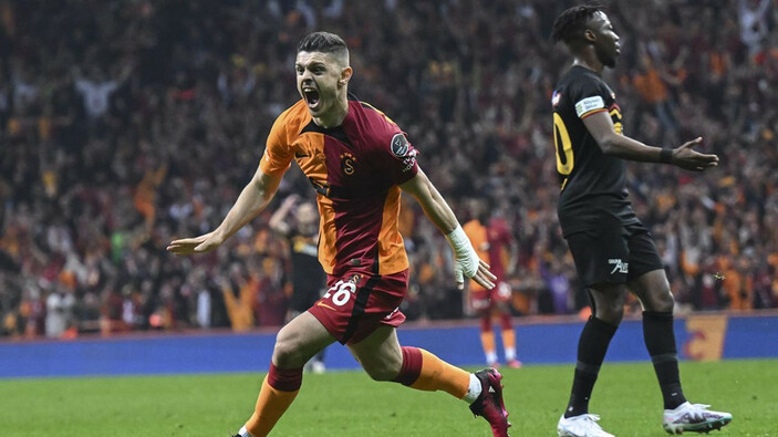 Galatasaray'da hedef Fred ve Rashica