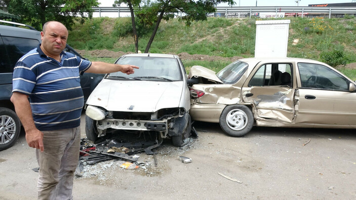 Erzurum'da çaldığı otomobille 3 araca çarpan çocuk, hastaneden kaçtı