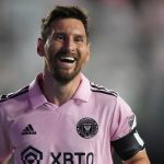 Lionel Messi'den yeni takım arkadaşlarına sürpriz hediye! Bakın ne almış..