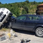 Karabük'te iki otomobil çarpıştı: 1 çocuk öldü, 8 kişi yaralandı