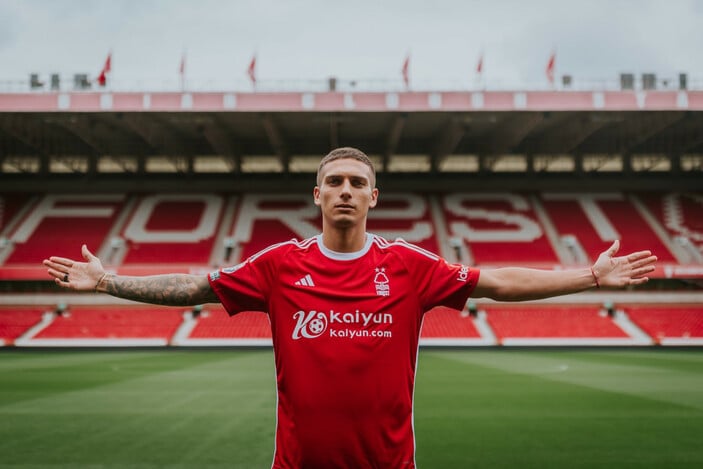 Nicolas Dominguez, Nottingham Forest'a transfer oldu