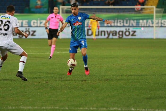 Rizespor, Fatih Karagümrük'ü mağlup etti