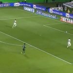 Coritiba kalecisinin oyun kurması gündem oldu