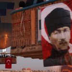 Kapadokya semalarında Cumhuriyet'in 100. yılı kutlaması! Gökyüzü Türk bayraklarıyla renklendi