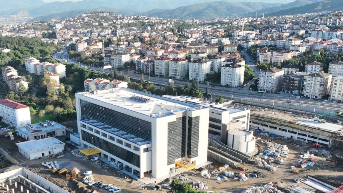 Ocak 2024'te açılacak! Gölcük'e depreme dayanıklı hastane inşa ediliyor