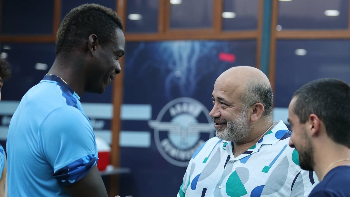 Adana Demirspor'a kötü haber! Balotelli ameliyat olacak