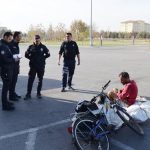 Aksaray'da yolcu otobüsünde hareketli anlar! Uyuşturucu kullanan yolcu indirildi