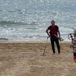 Antalya sahilleri turistlerden sonra define avcılarına kaldı