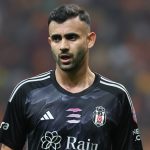 Beşiktaş'ta sakatlık! Rachid Ghezzal ikinci yarıya çıkmadı