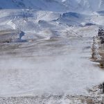 Erciyes'te yazın eriyen kar suyu ile kışın pistler suni üretimle beyazlıyor