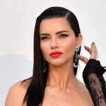 Estetik iddialarıyla gündeme gelen Adriana Lima sessizliğini bozdu