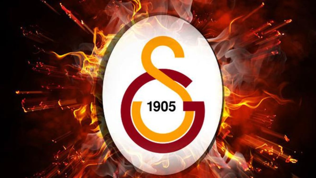 Galatasaray'a gelmek istiyor! Genç yıldız Galatasaray için takımına rest çekti!