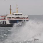 İstanbul Boğazı'nda gemi trafiği askıya alındı