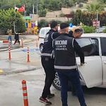 İzmir'de FETÖ operasyonu! Zaman Gazetesi’nin firari ismi yakalandı