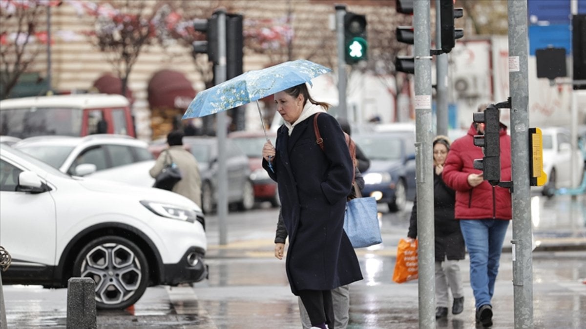 Kar yurda giriş yaptı! Meteoroloji 5 günlük hava tahmini raporunu paylaştı