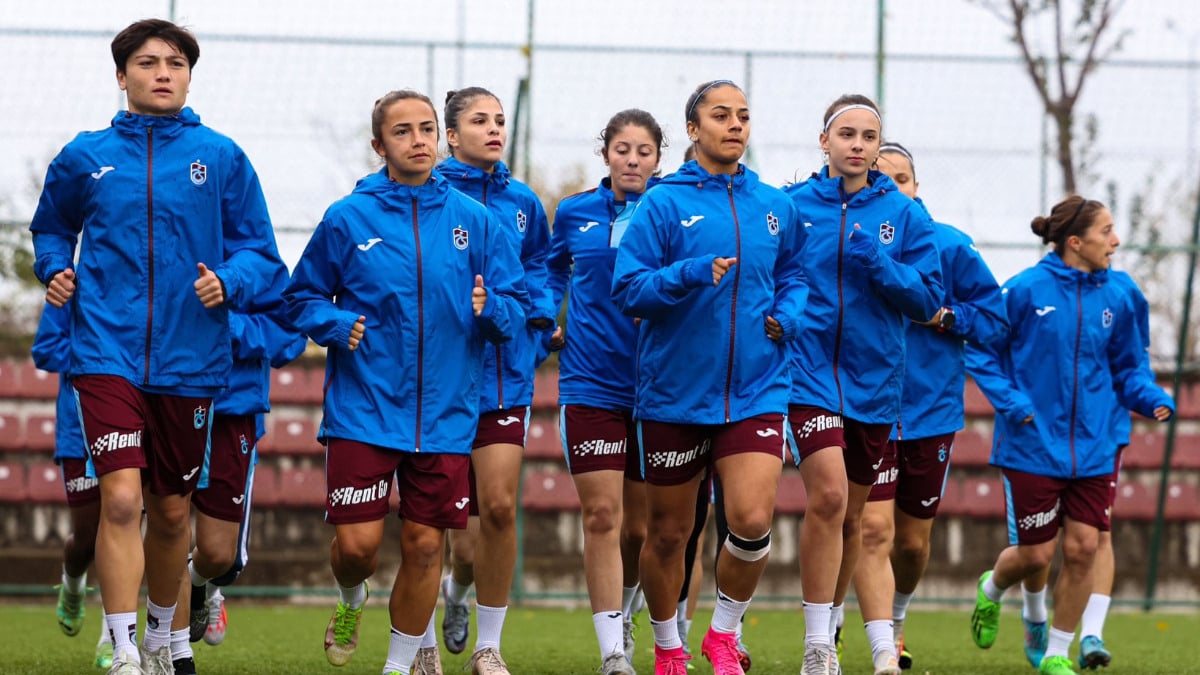 Trabzonspor Kadın Futbol Takımı, 2 oyuncuyu renklerine bağladı