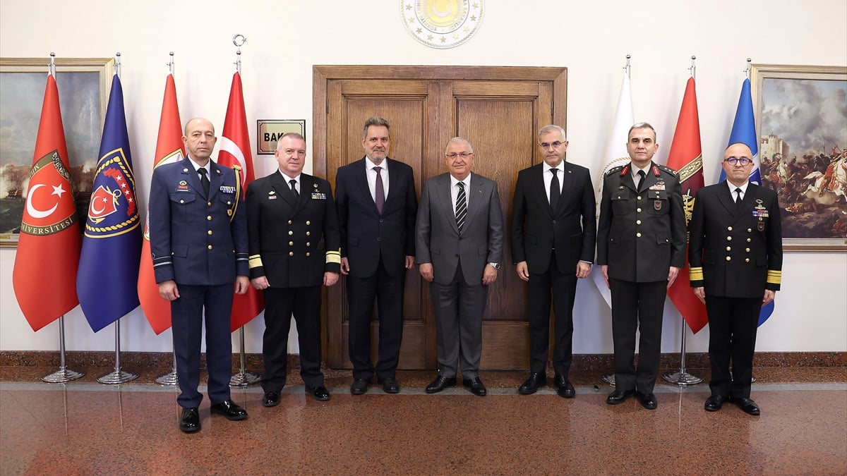 Türkiye ve Yunanistan, güven artırıcı önlemleri ilerletecek