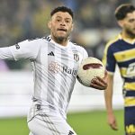 Alex Oxlade-Chamberlain: İki farklı devre oynadık