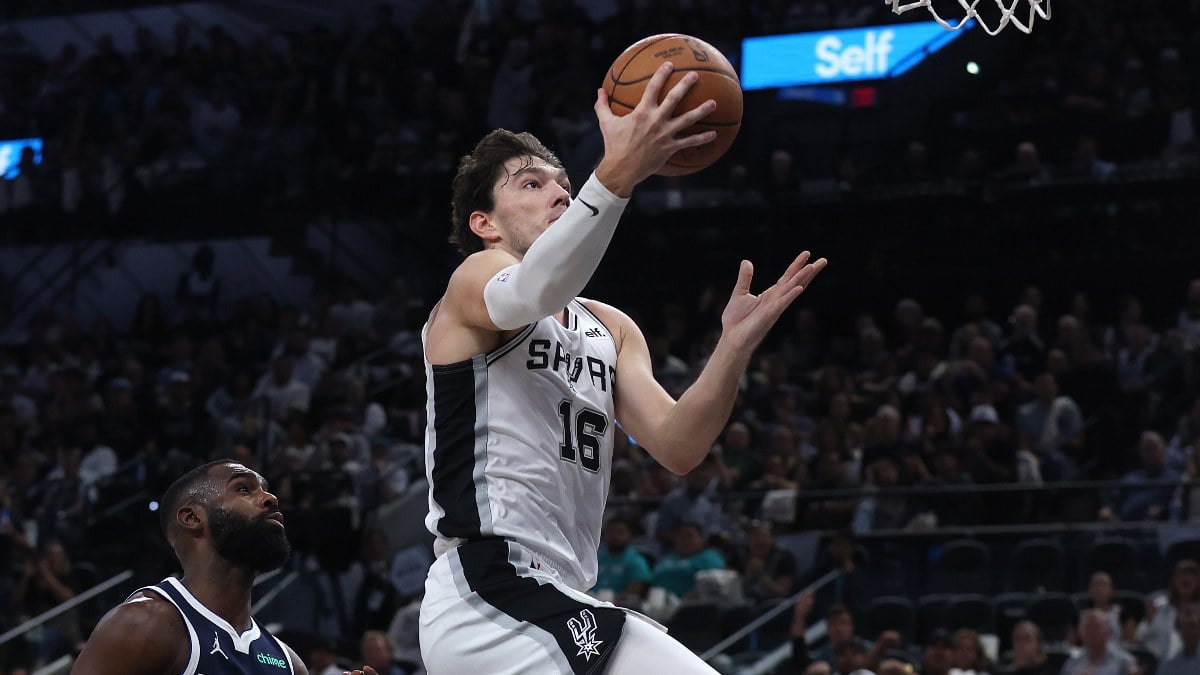 Cedi Osman’ın 11 sayısı San Antonio Spurs'ün galibiyete yetmedi