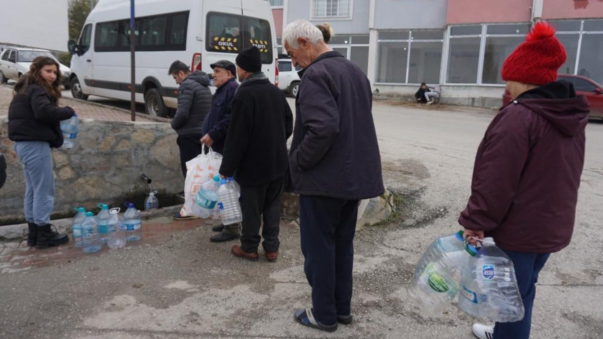 Edirne günlerdir susuz! Vatandaşlar isyan etti: Banyo yapamıyoruz