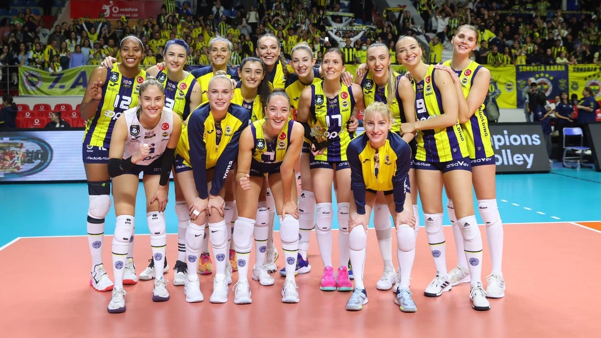 Fenerbahçe CEV Şampiyonlar Ligi'nde 4'te 4 yaptı