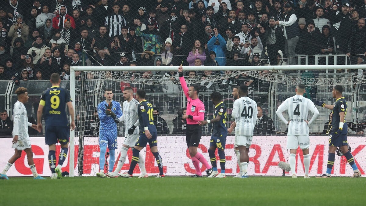 Beşiktaş - Fenerbahçe derbisini yöneten Atilla Karaoğlan'a kötü haber! Dinlendirilecek