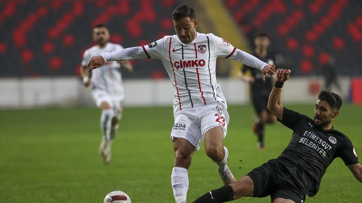 Gaziantep FK, uzatmalarda turladı