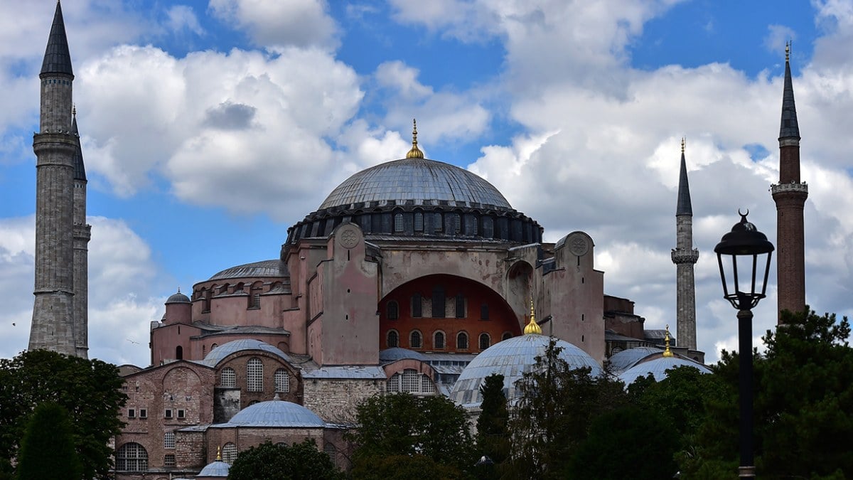 22 Aralık 2023 namaz vakitleri: İstanbul, Ankara, İzmir cuma namazı saat kaçta?